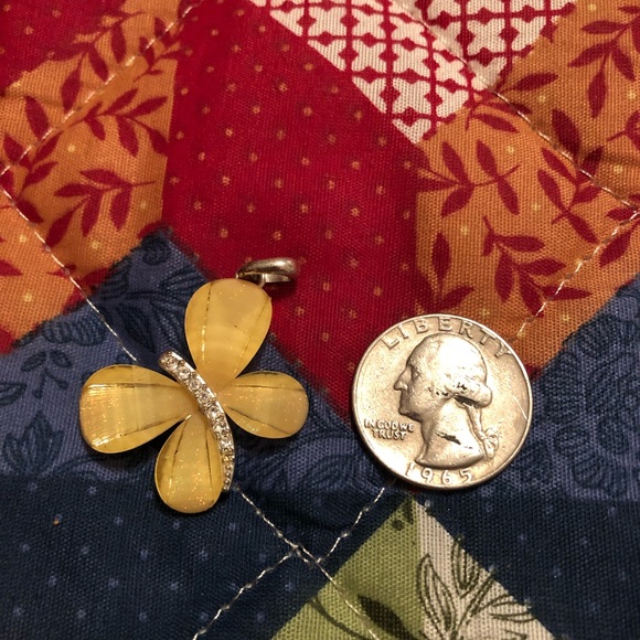 HOLD FOR MELXBEEE 🎉BNWOT Pendant - Picture 4 of 4